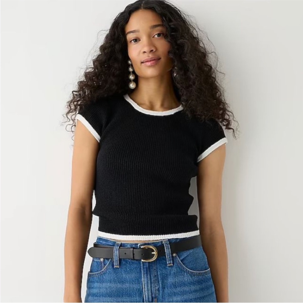 Black Short-Sleeve Rib Knit Top with White Trim
